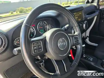 Jeep Wrangler 2014 3.6 Автомат в Москве № 188375, миниатюра 6