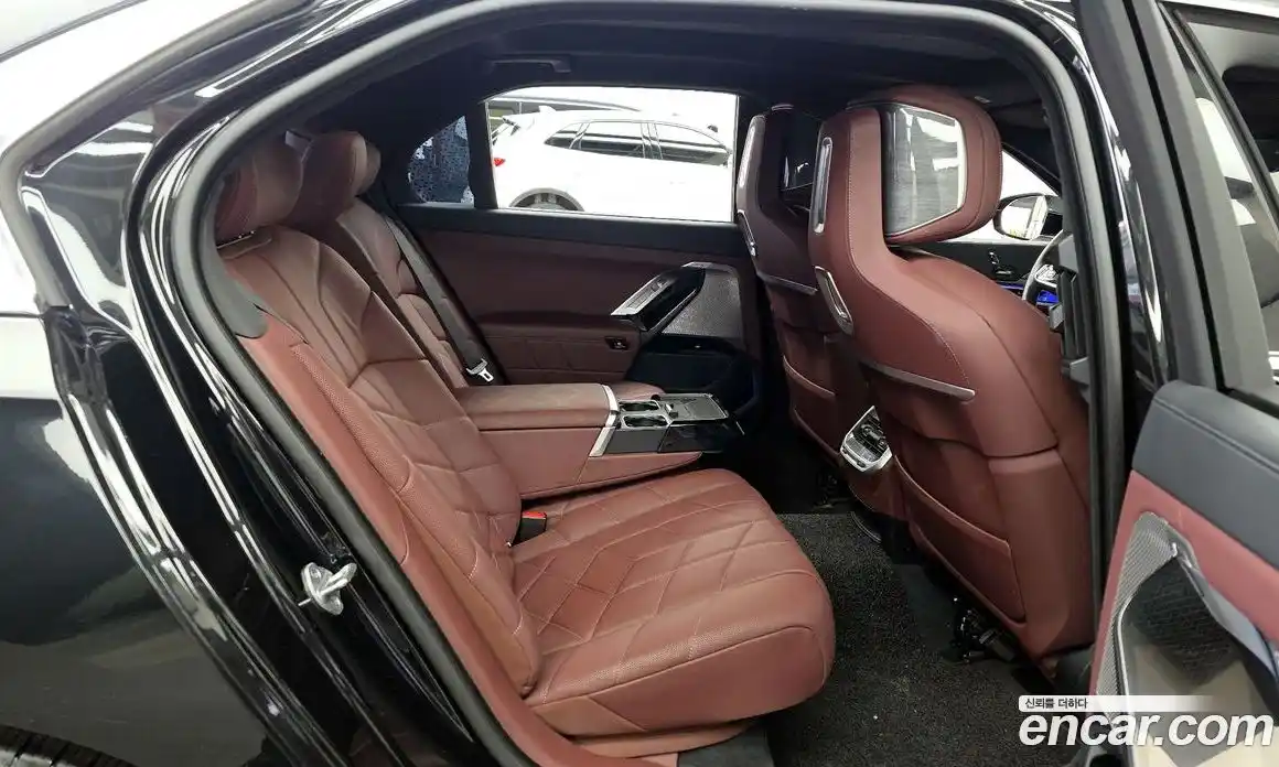 BMW 7-Series 2024 3.0 Автомат в Москве № 188896, фото 13