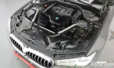 BMW 5-Series 2022 2.0 Автомат в Москве № 191316, миниатюра 6