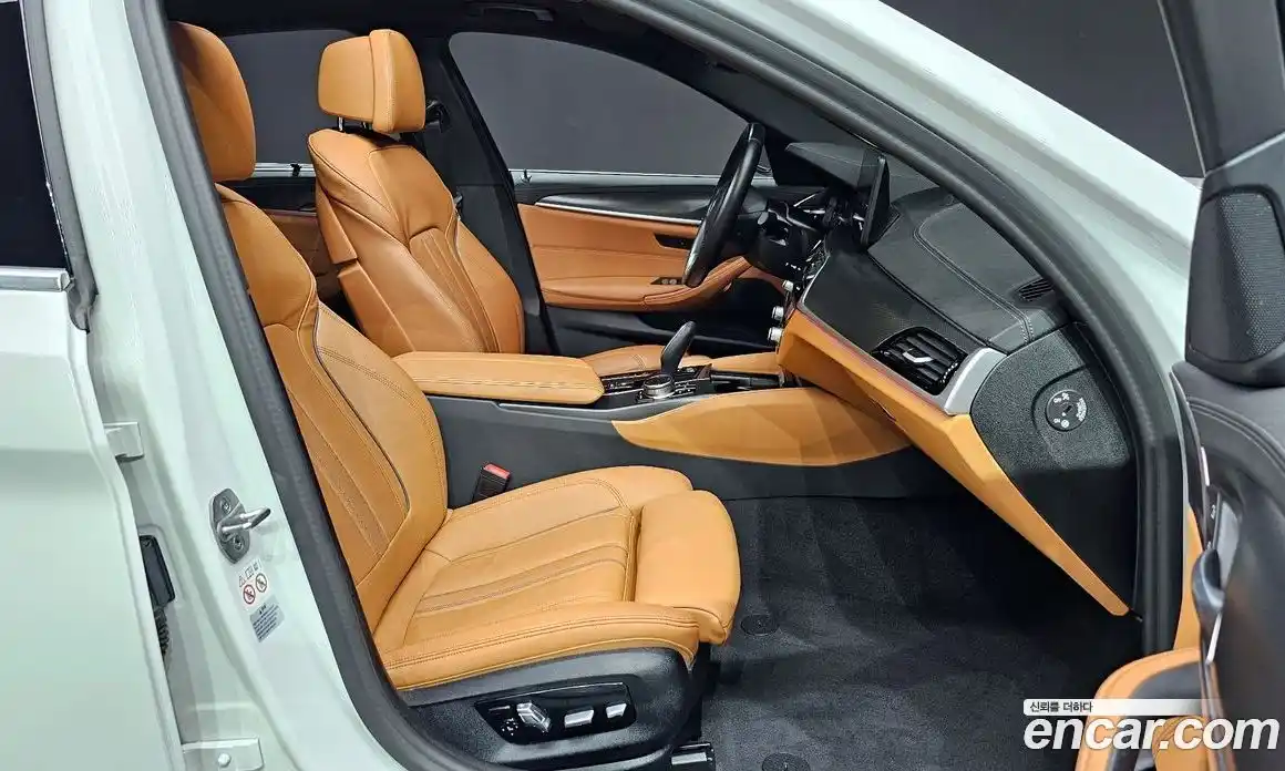 BMW 5-Series 2023 2.0 Автомат в Москве № 191652, фото 16