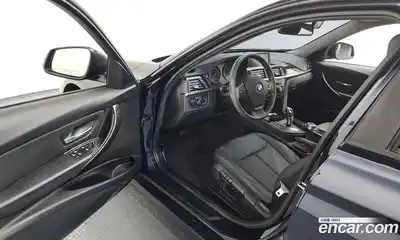 BMW 3-Series 2015 2.0 Автомат в Москве № 192165, миниатюра 10