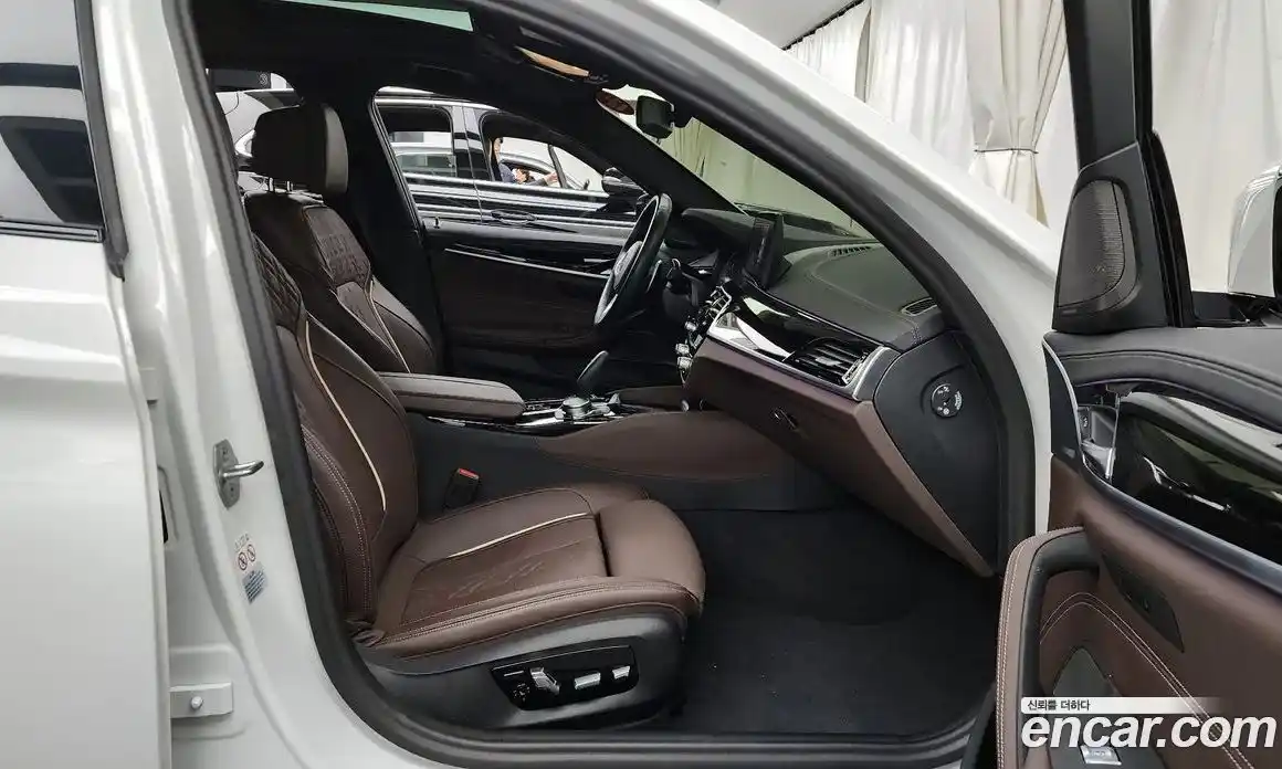 BMW 5-Series 2023 2.0 Автомат в Москве № 192249, фото 16