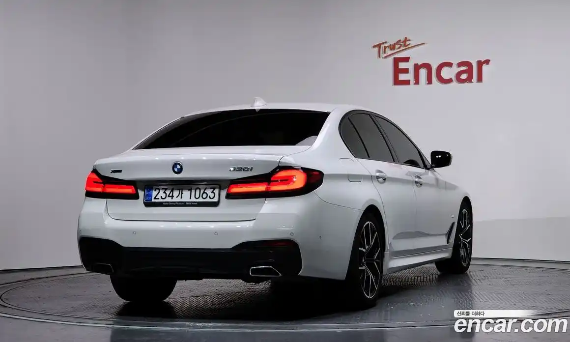 BMW 5-Series 2023 2.0 Автомат в Москве № 192249, фото 19