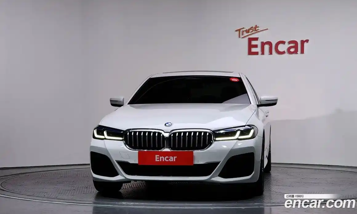 BMW 5-Series 2023 2.0 Автомат в Москве № 192249, фото 9