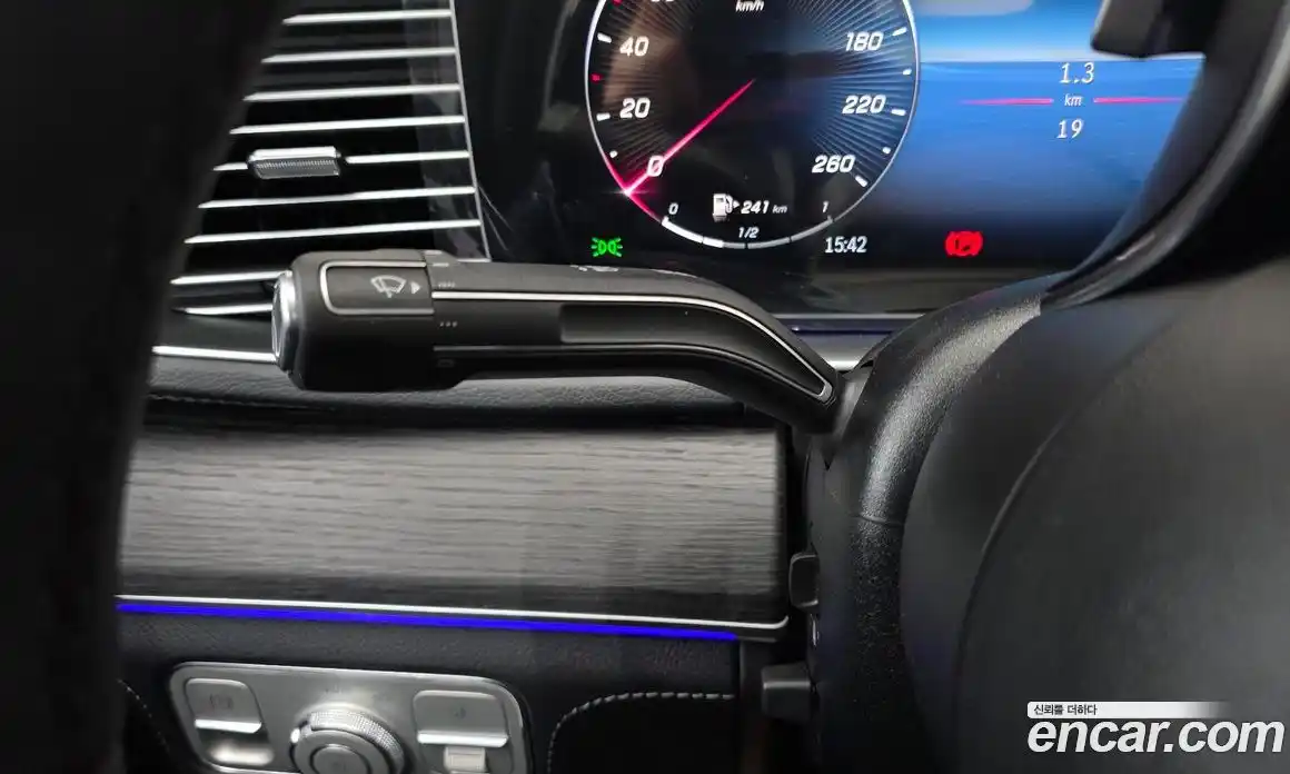 Mercedes-Benz GLE-Class 2026 3.0 Автомат в Москве № 193563, фото 13