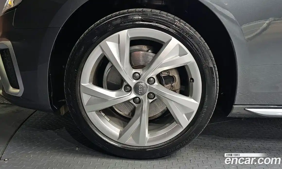 Audi A4 2021 2.0 Автомат в Москве № 194243, фото 6