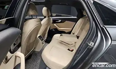 Audi A4 2021 2.0 Автомат в Москве № 194243, миниатюра 9