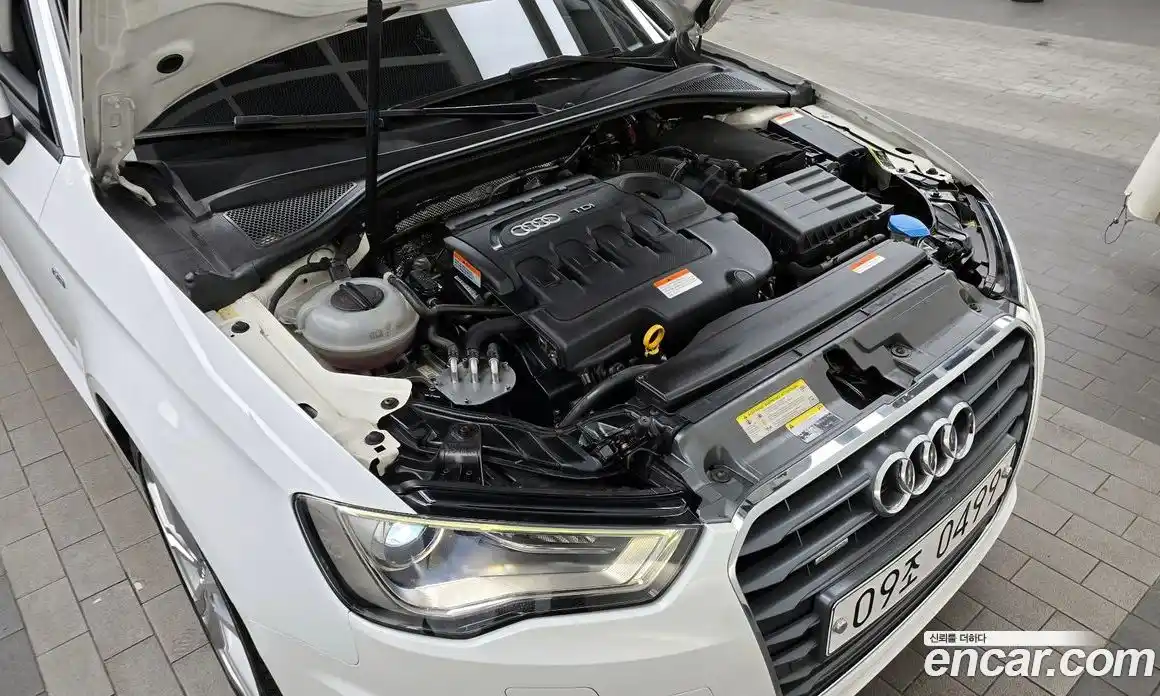 Audi A3 2016 2.0 Автомат в Москве № 196316, фото 12