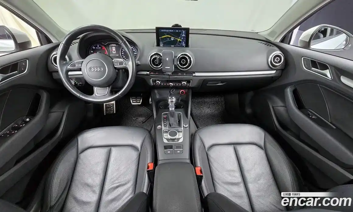 Audi A3 2016 2.0 Автомат в Москве № 196316, фото 3