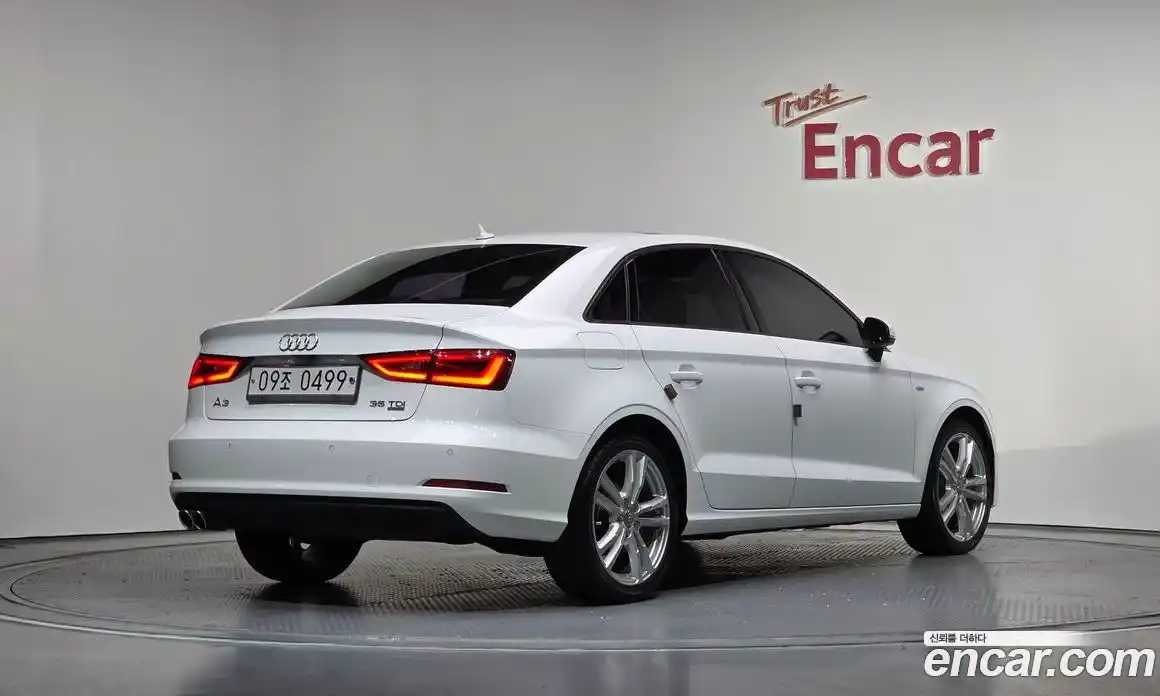 Audi A3 2016 2.0 Автомат в Москве № 196316, фото 4