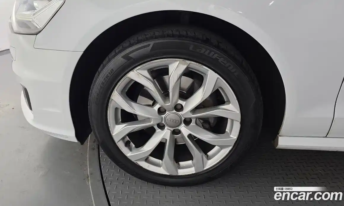 Audi A6 2016 2.0 Автомат в Москве № 196614, фото 19