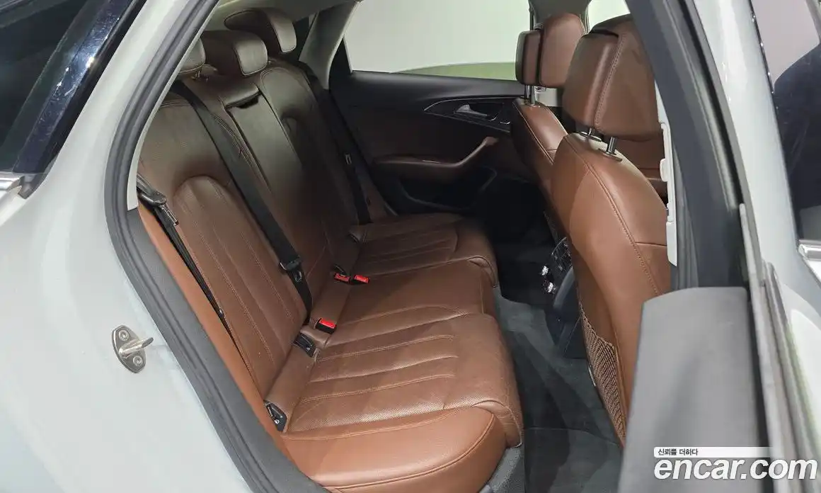 Audi A6 2016 2.0 Автомат в Москве № 196614, фото 10