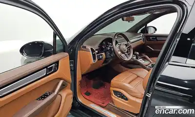 Porsche Cayenne 2023 3.0 Автомат в Москве № 197510, миниатюра 11