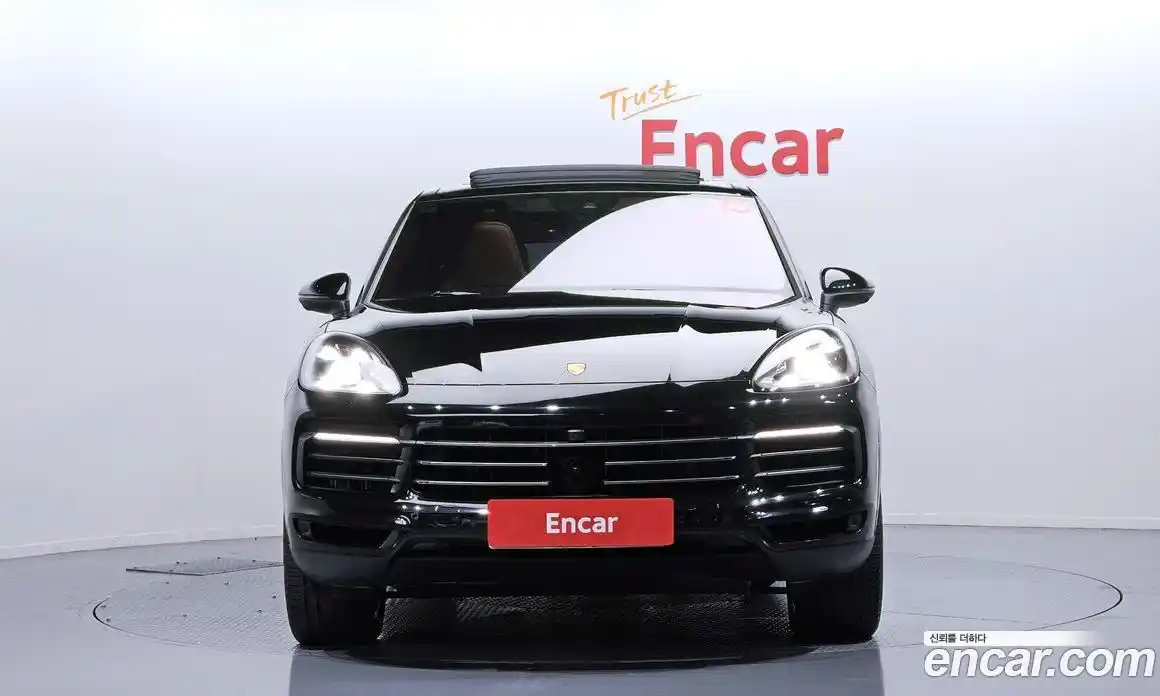 Porsche Cayenne 2023 3.0 Автомат в Москве № 197510, фото 3