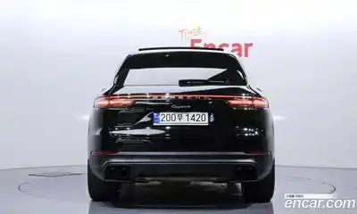 Porsche Cayenne 2023 3.0 Автомат в Москве № 197510, миниатюра 4