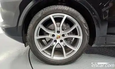 Porsche Cayenne 2023 3.0 Автомат в Москве № 197510, миниатюра 5
