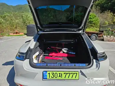 Porsche Panamera 2023 2.9 Автомат в Москве № 197886, миниатюра 11