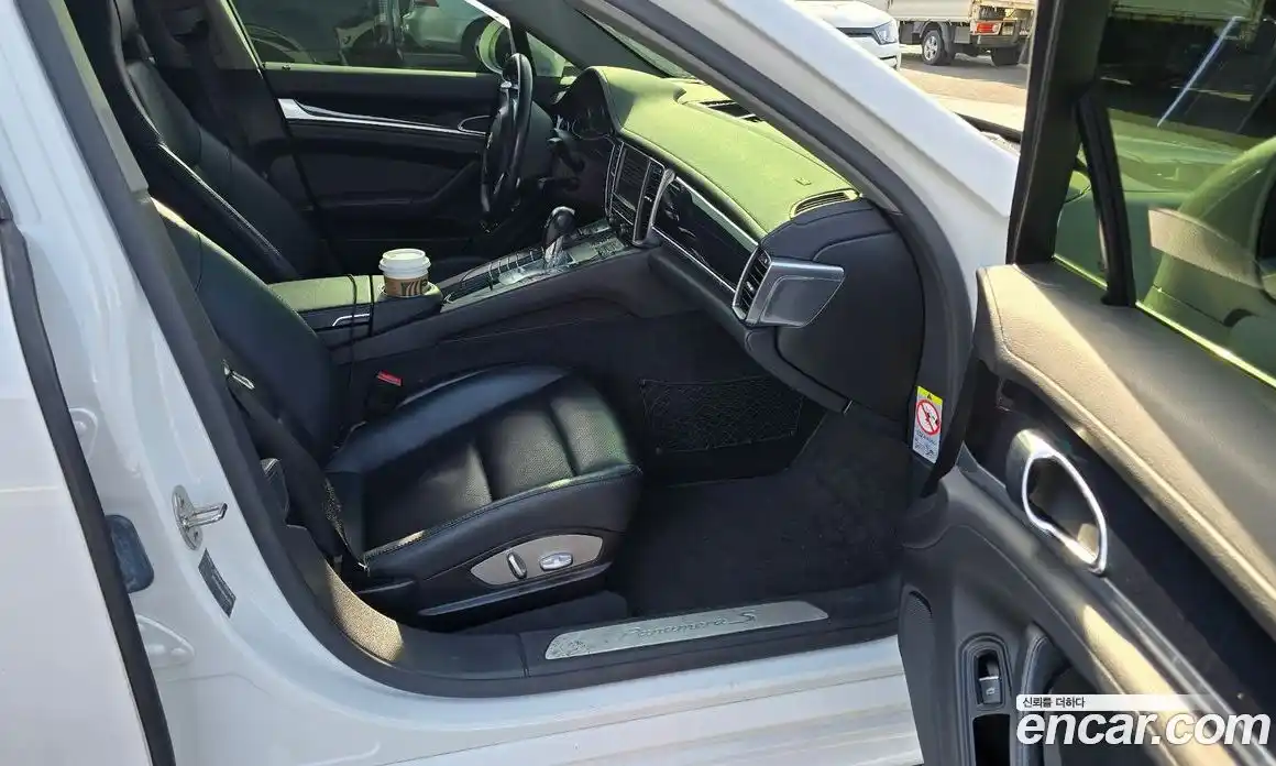 Porsche Panamera 2011 4.8 Автомат в Москве № 197986, фото 5