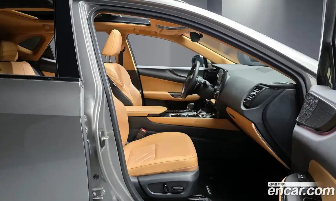 Lexus NX 2025 2.5 Автомат в Москве № 198813, фото 19