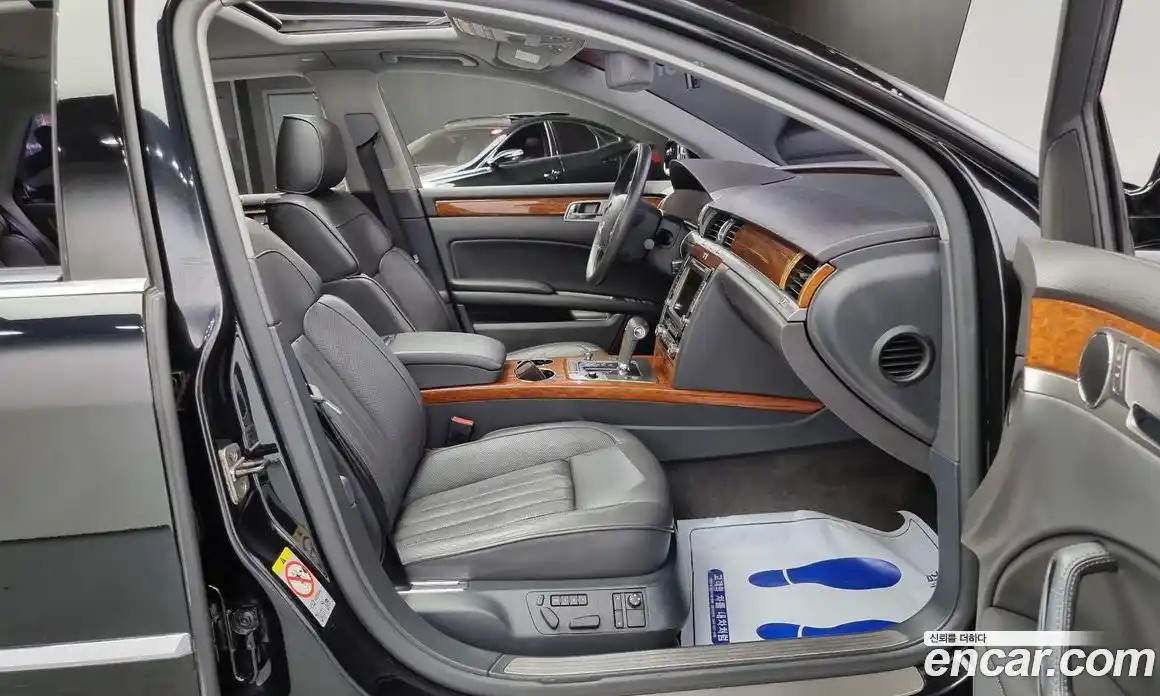 Volkswagen Phaeton 2011 3.0 Автомат в Москве № 199241, фото 12