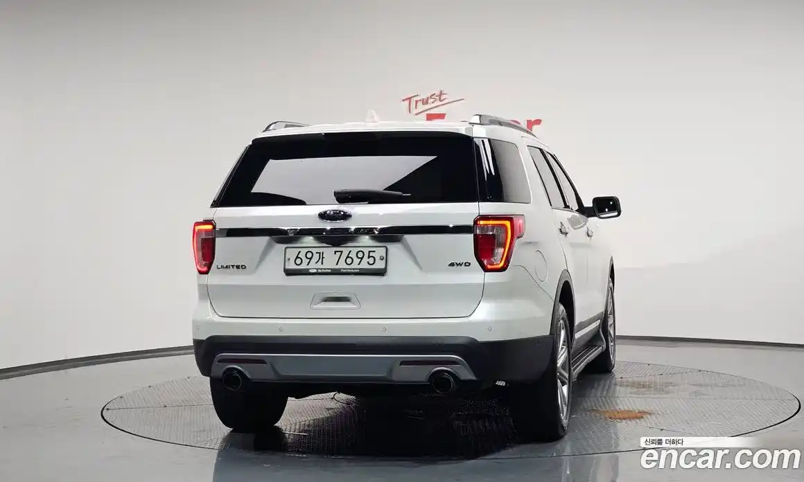 Ford Explorer 2017 3.5 Автомат в Москве № 199749, фото 14