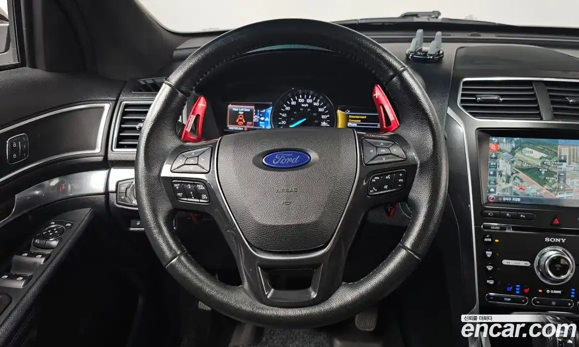 Ford Explorer 2017 3.5 Автомат в Москве № 199749, фото 15