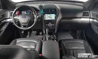 Ford Explorer 2017 3.5 Автомат в Москве № 199749, миниатюра 4