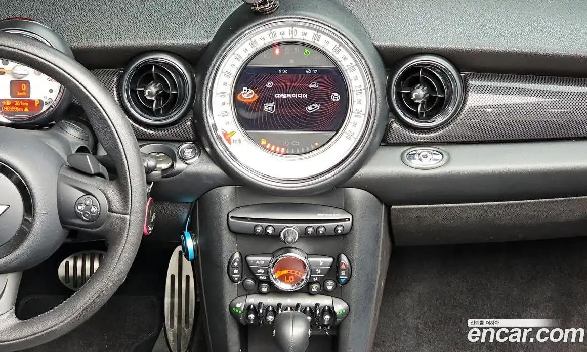 Mini Roadster 2012 1.6 Автомат в Москве № 199946, фото 14