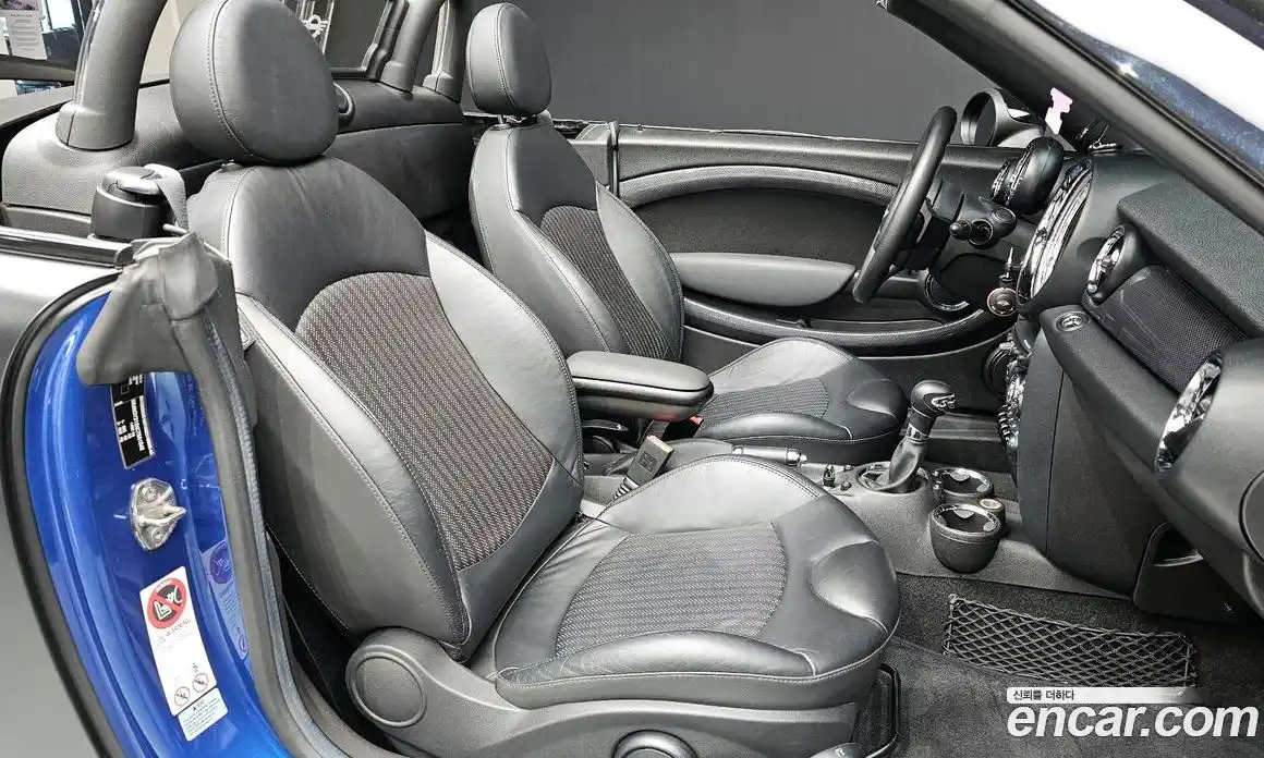 Mini Roadster 2012 1.6 Автомат в Москве № 199946, фото 3