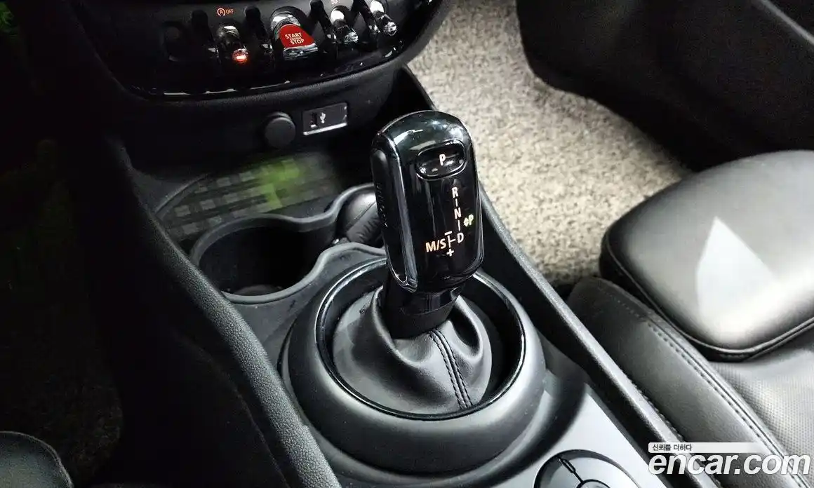 Mini Clubman 2019 2.0 Автомат в Москве № 200340, фото 13