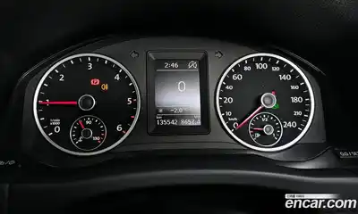 Volkswagen Tiguan 2014 2.0 Автомат в Москве № 201455, миниатюра 9