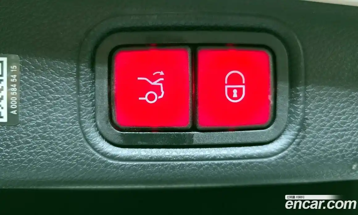 Mercedes-Benz E-Class 2023 2.0 Автомат в Москве № 202258, фото 17