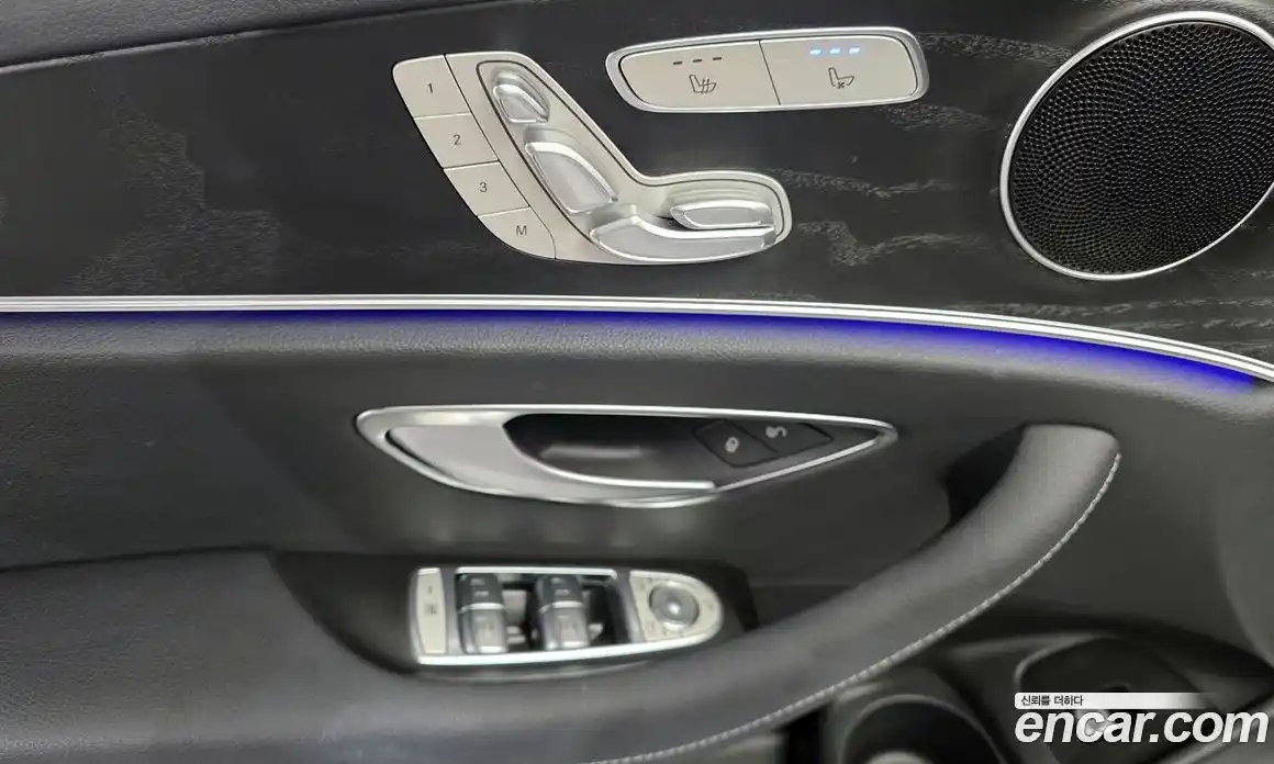 Mercedes-Benz E-Class 2023 2.0 Автомат в Москве № 202258, фото 20