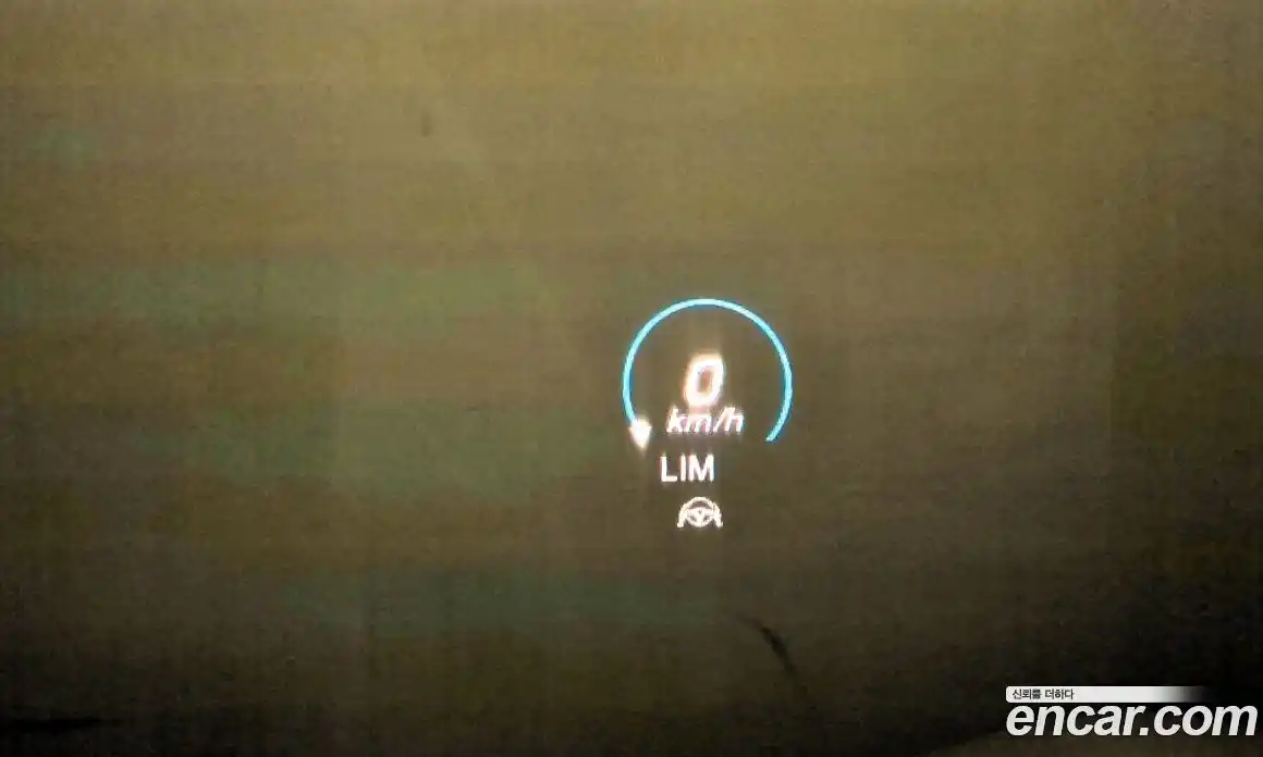 Mercedes-Benz E-Class 2023 2.0 Автомат в Москве № 202258, фото 7