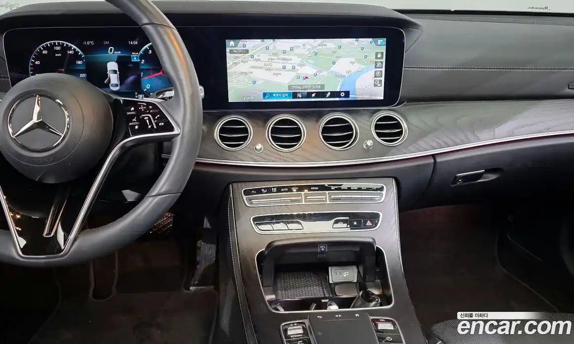 Mercedes-Benz E-Class 2023 2.0 Автомат в Москве № 202258, фото 9