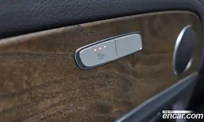 Mercedes-Benz E-Class 2022 2.0 Автомат в Москве № 207367, миниатюра 4