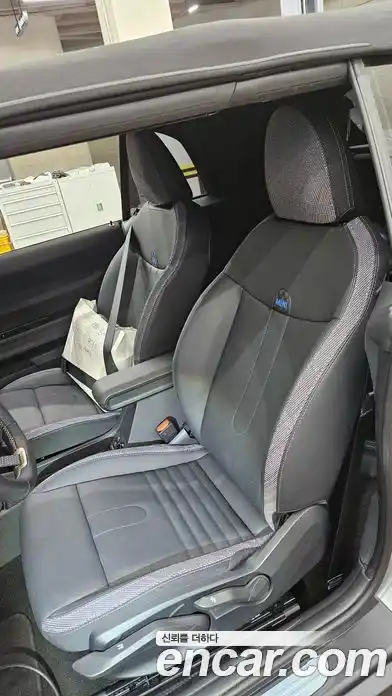 Mini Cooper Convertible 2025 2.0 Автомат в Москве № 208022, миниатюра 7