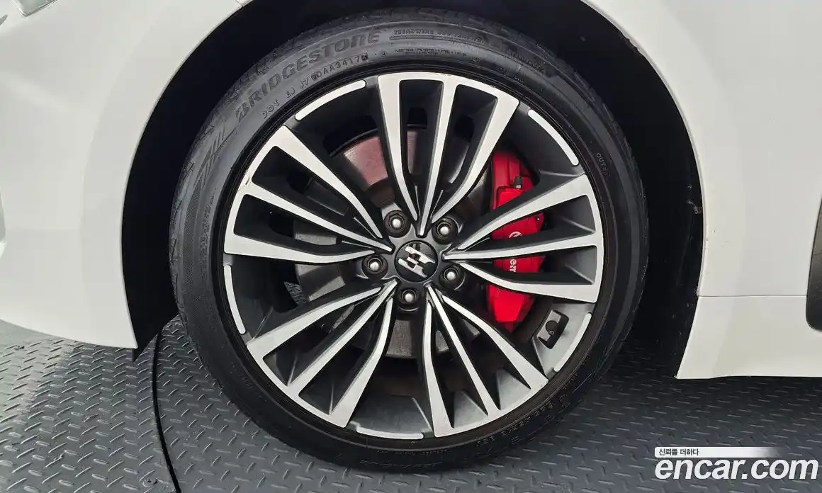 Kia Stinger 2018 2.0 Автомат в Москве № 20966, фото 20