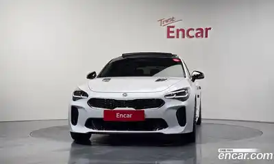 Kia Stinger 2018 2.0 Автомат в Москве № 20966, миниатюра 4