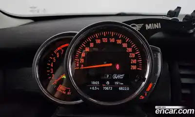 Mini Cooper 2020 1.5 Автомат в Москве № 210645, миниатюра 4