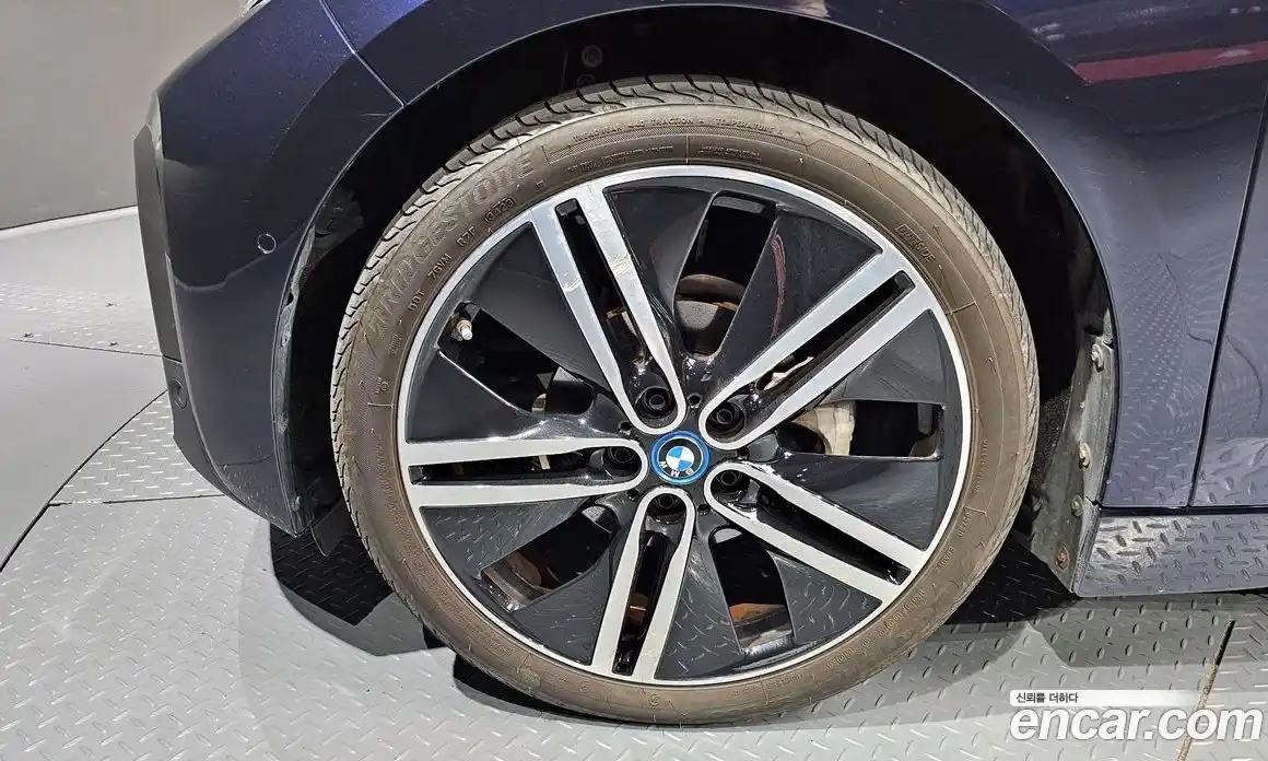 BMW i3 2018 Автомат в Москве № 210979, фото 15