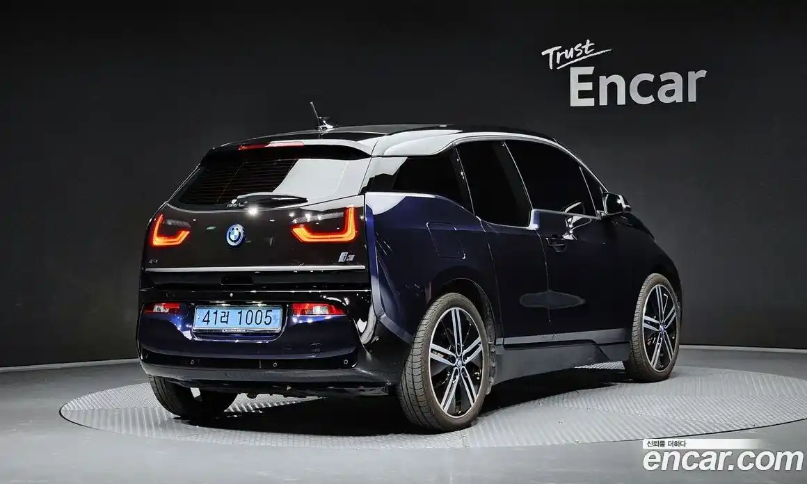 BMW i3 2018 Автомат в Москве № 210979, фото 9