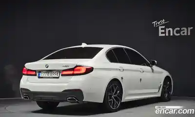 BMW 5-Series 2023 2.0 Автомат в Москве № 211095, миниатюра 2