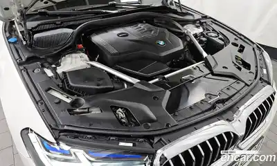 BMW 5-Series 2023 2.0 Автомат в Москве № 211095, миниатюра 6