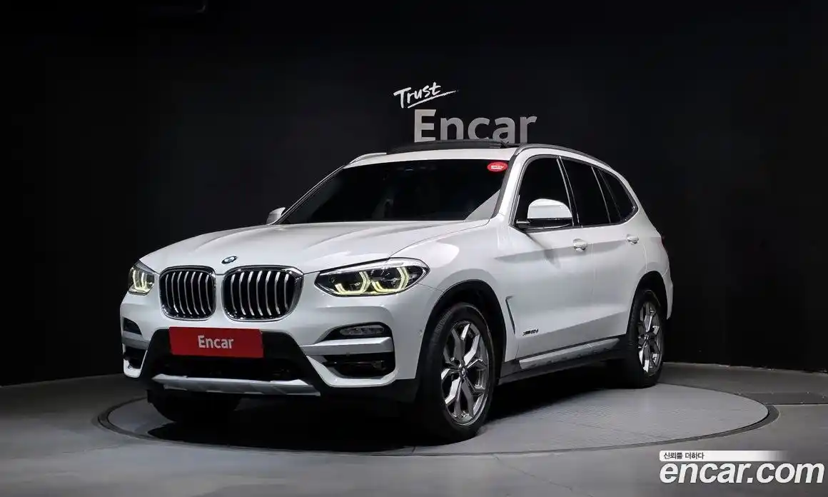 BMW X3 2018 2.0 Автомат в Москве № 211384, фото 1