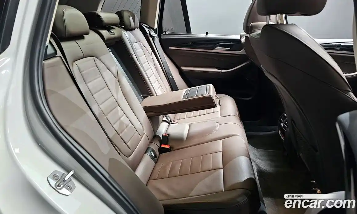 BMW X3 2018 2.0 Автомат в Москве № 211384, фото 12