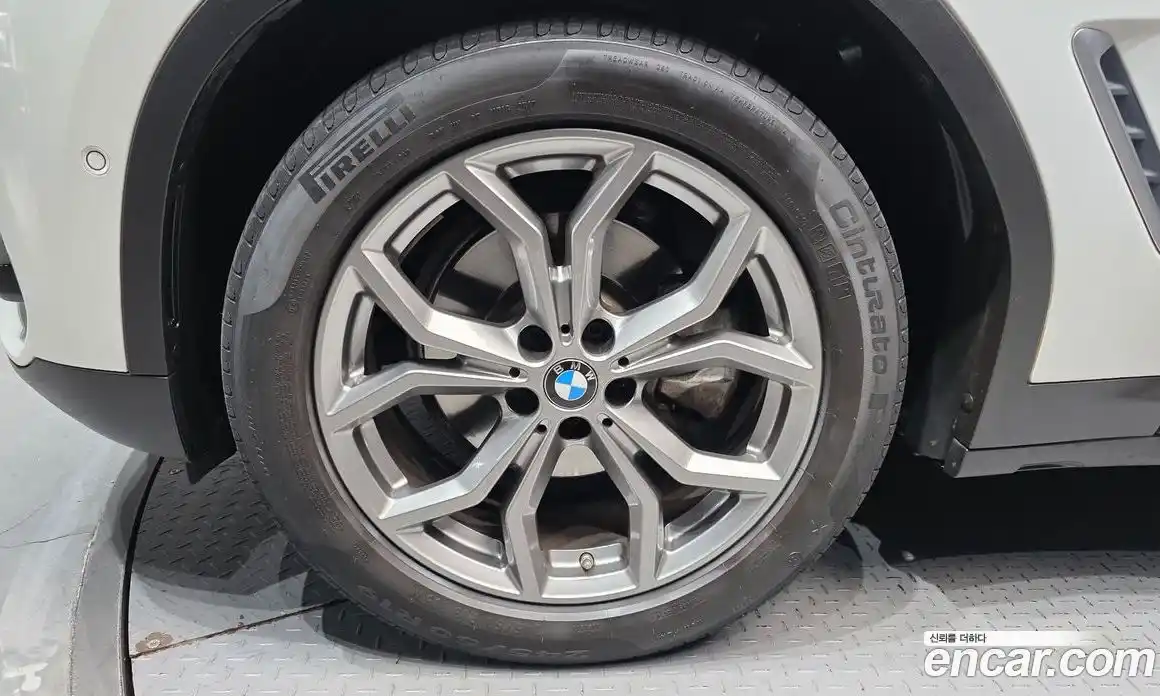 BMW X3 2018 2.0 Автомат в Москве № 211384, фото 5