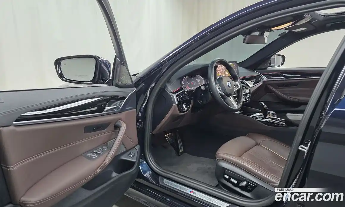 BMW 5-Series 2023 2.0 Автомат в Москве № 211548, фото 9