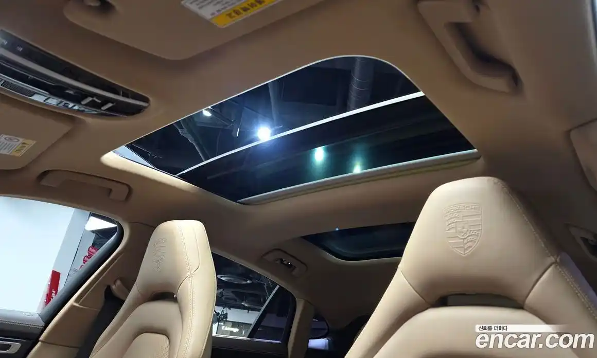 Porsche Panamera 2018 2.9 Автомат в Москве № 213288, фото 16