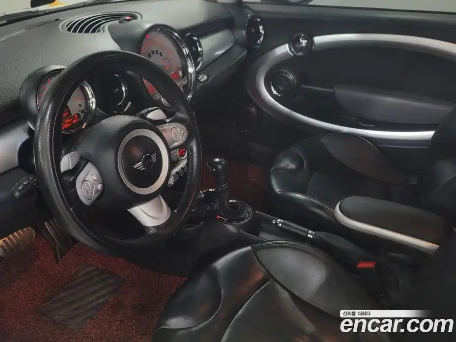 Mini Cooper 2009 1.6 Автомат в Москве № 214395, фото 11